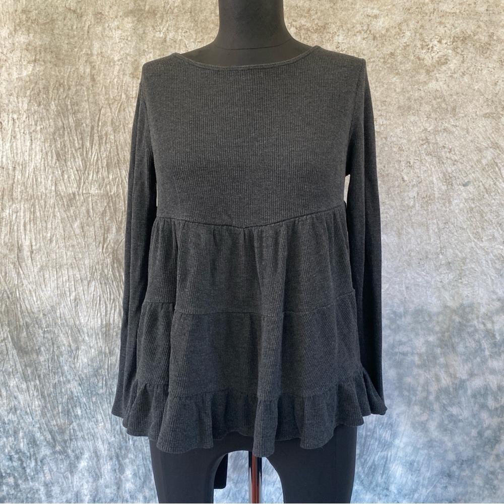 🪩Altar'd State Charcoal Ruffled Blouse size S